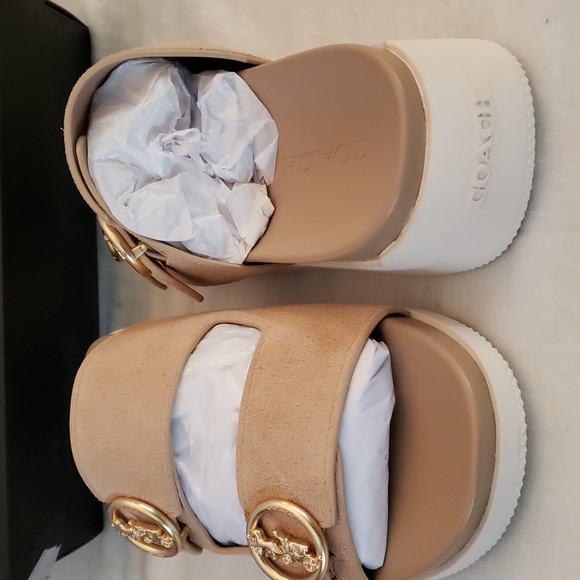 NEW Coach Gable Sandal - Picture 7 of 11